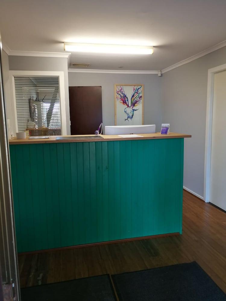 Lakeside Lodge Motel Лисмор Экстерьер фото